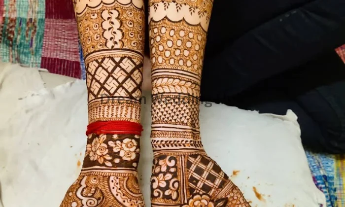 Best Mehandi Designer Near By